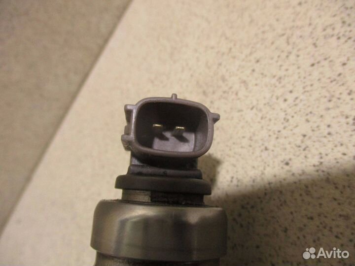 Форсунка дизельная электрическая Nissan Navara (D