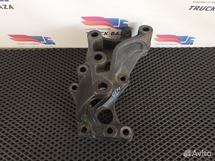 Кронштейн гура Man TGA, Man TGS, Man TGX