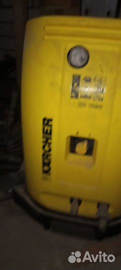 Профессиональная Мойка karcher HD 1090