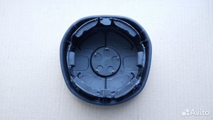 Крышка airbag кожа в руль BMW 2017+