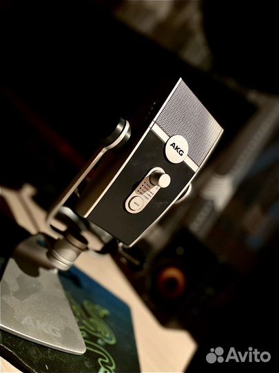 Микрофон Akg lyra