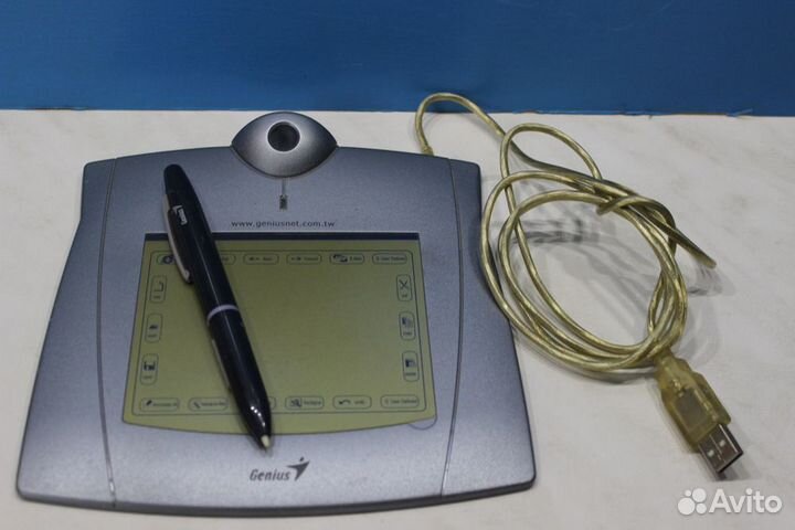 Планшет genius