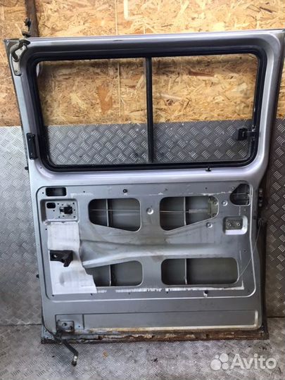 Дверь сдвижная- Газ 2705 цельнометаллический