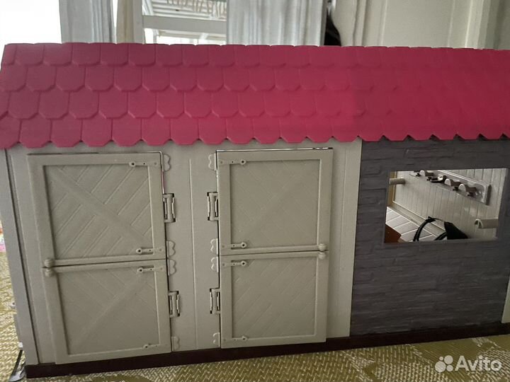 Конюшня Lori с лошадью и аксессуарами