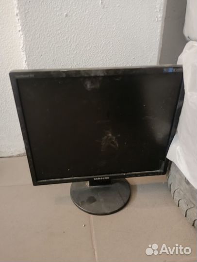 Монитор Philips