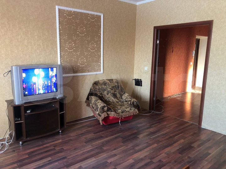 2-к. квартира, 69,9 м², 8/10 эт.