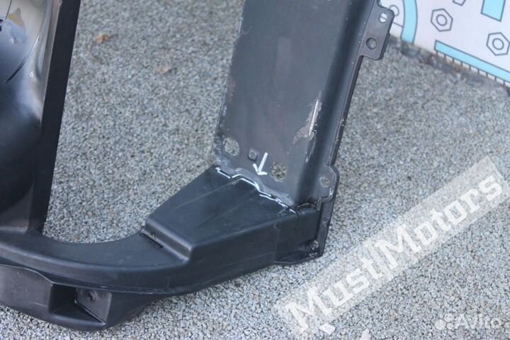 Телевизор BMW e90 суппорт радиаторов