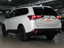 Mitsubishi Outlander 2.0 CVT, 2020, 99 198 км, с пробегом, цена 2 310 000 руб.