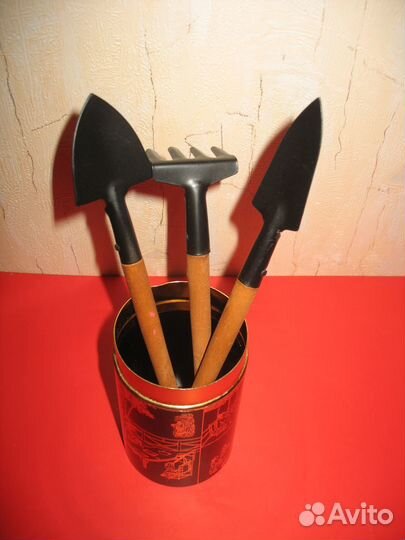 Садовый инструмент для комнатных растений