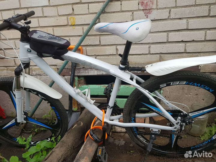 Велосипед на литых дисках bmw