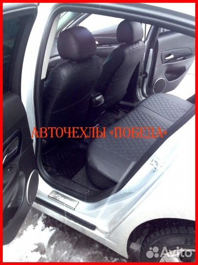 Чехлы Chevrolet Aveo из экокожи чёрные Ромб