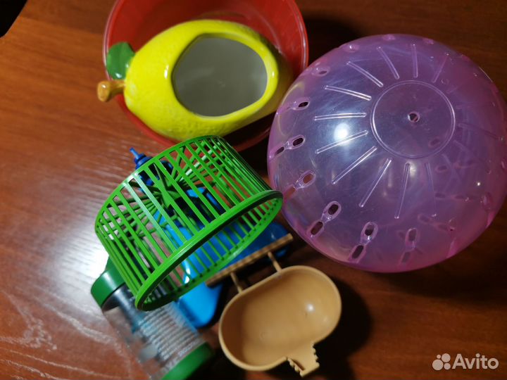 Домик для хомячка+много всякой ерунды