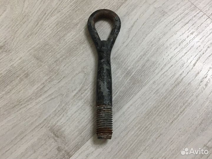 Буксировочный крюк ниссан Кашкай