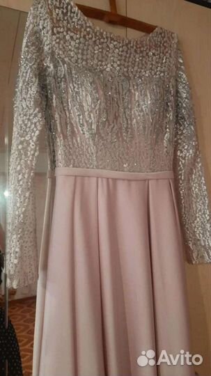 Вечернее платье в пол 42 44