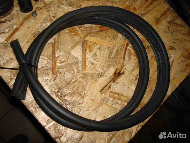 Уплотнитель Chevrolet Spark 2010-2015