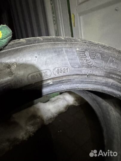 Michelin Pilot Sport 4 275/40 R19