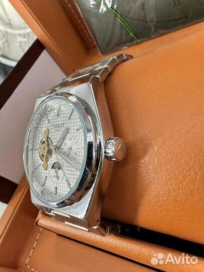 Механические часы Tissot