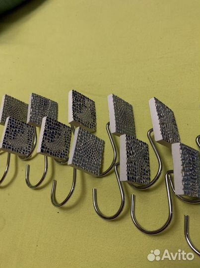 Крючки для шторки в ванную. Украсят интерьер Новые