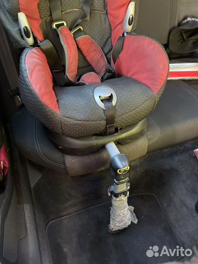 Автокресло Maxi-cosi