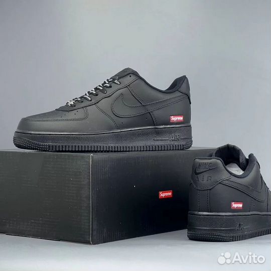 Nike Air Force 1 Low Supreme Black