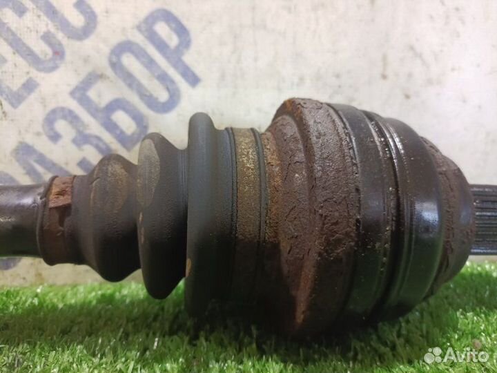 Привод задний левый Bmw X5 кроссовер 3.0 M54 2001