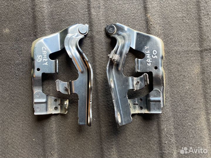 Петли капота Toyota Camry 50