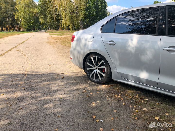 Volkswagen Jetta 1.6 AT, 2012, 180 000 км