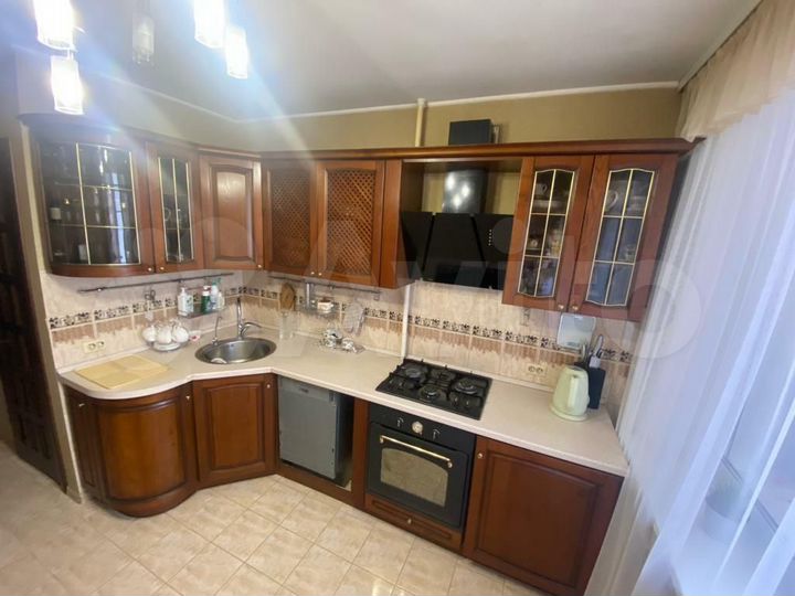 4-к. квартира, 84,5 м², 2/9 эт.