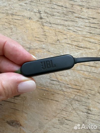 JBL беспроводные наушники гарнитура tune205BT