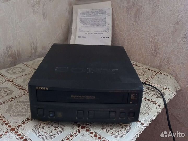 Видеомагнитофон sony