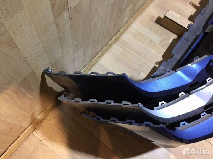 Бампер передний Subaru