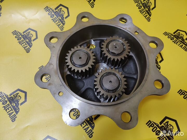 441122 Планетарный бортовой редуктор в сборе