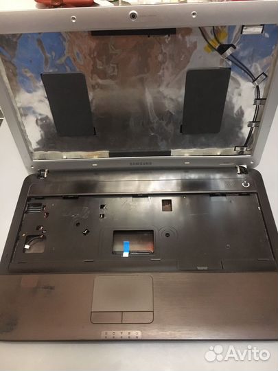 Samsung R530 Корпуса лот