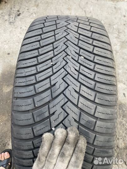 Pirelli Cinturato All Season SF 2 235/55 R17 103V