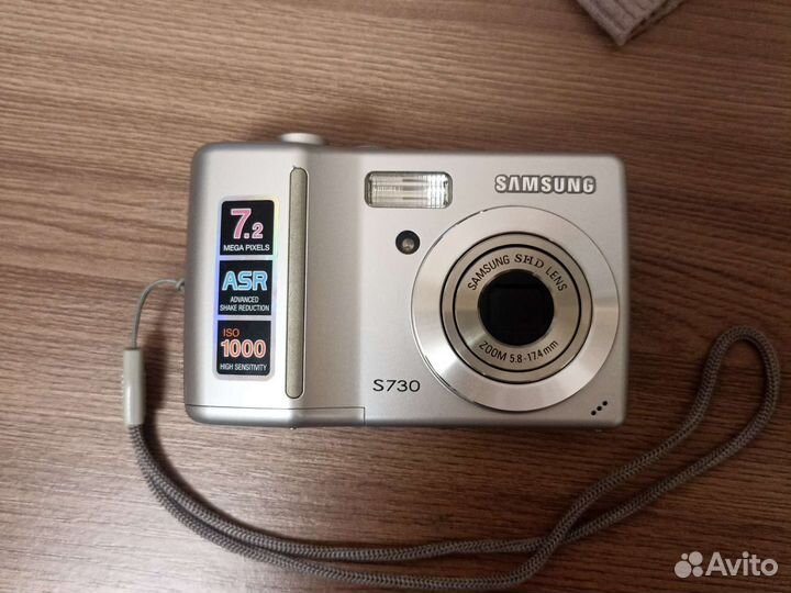 Компактный фотоаппарат samsung