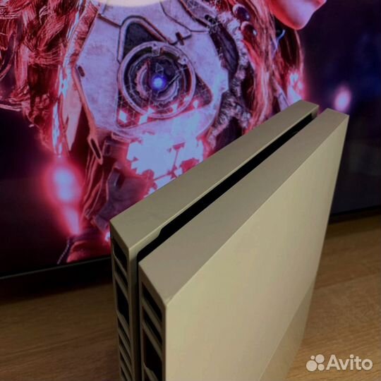Sony PS4 White+много игр