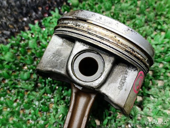 Поршень Lexus RX300