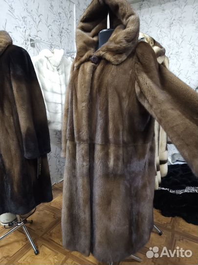 Шуба норковая с капюшоном