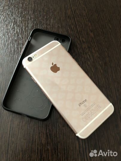 Телефон iPhone 6s