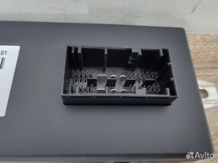 Блок управления активного стабилизатора Bmw X5 E70