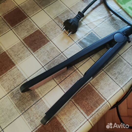 Выпрямитель для волос philips