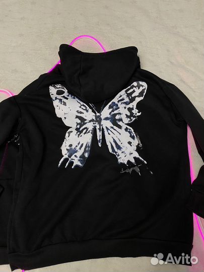 Кофта на молнии (бабочка)