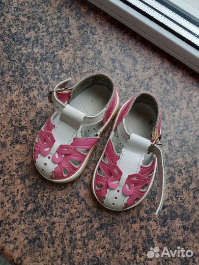 Туфельки для девочки
