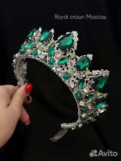 Очень красивый комплект ручная работа