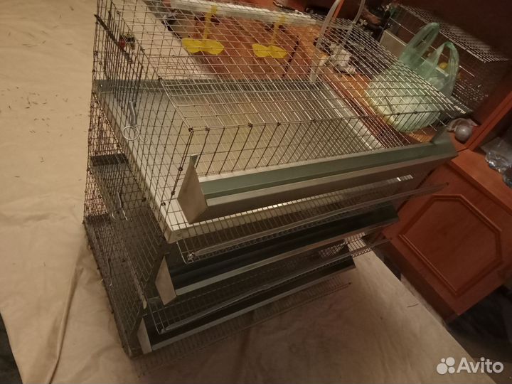 Клетка для перепелов на 90 голов укомплектована