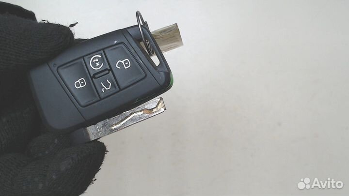 Ключ зажигания Volkswagen Taos, 2022