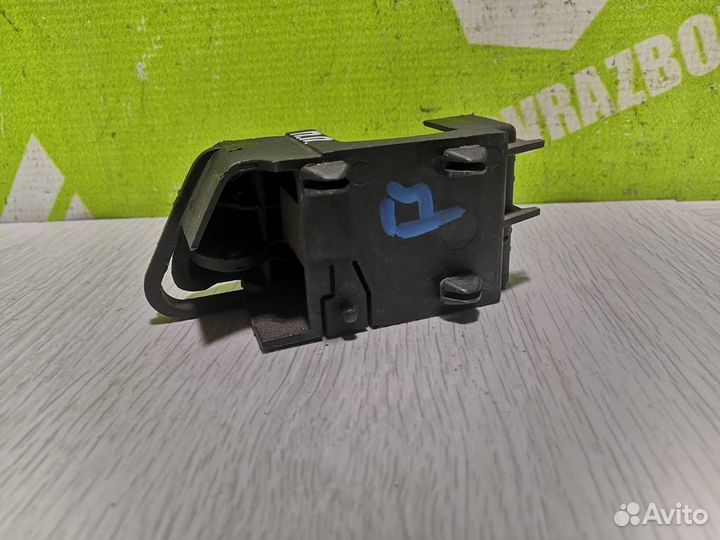 Ручка двери внутренняя правая Фольксваген Гольф