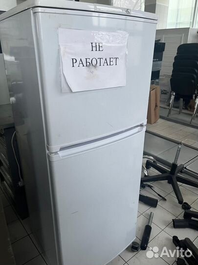 Холодильник Бирюса 153