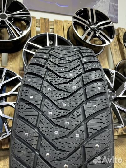 Yokohama Ice Guard IG65 235/60 R18 107T