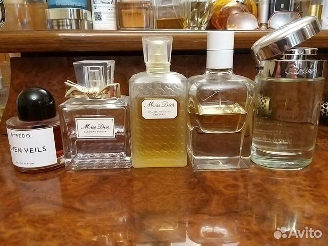 одеколон и духи ссср до 1960. духи fantasy селективные wos002. авито москва духи. духи кремль новая заря ссср. нз красная москва ,духи 42мл.